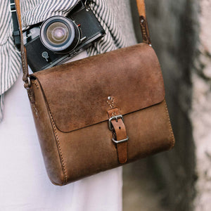 THE COMPANION SATCHEL – VINTAGE BROWN